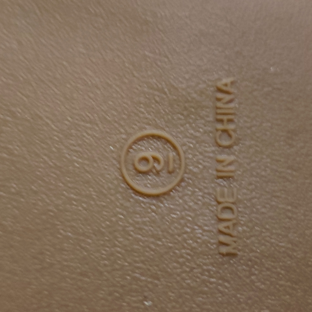 Avon Sandals - Picture 5 of 7